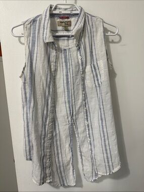Triple Five Soul White Sleeveless Button-Down Shirt with Blue Stripes
